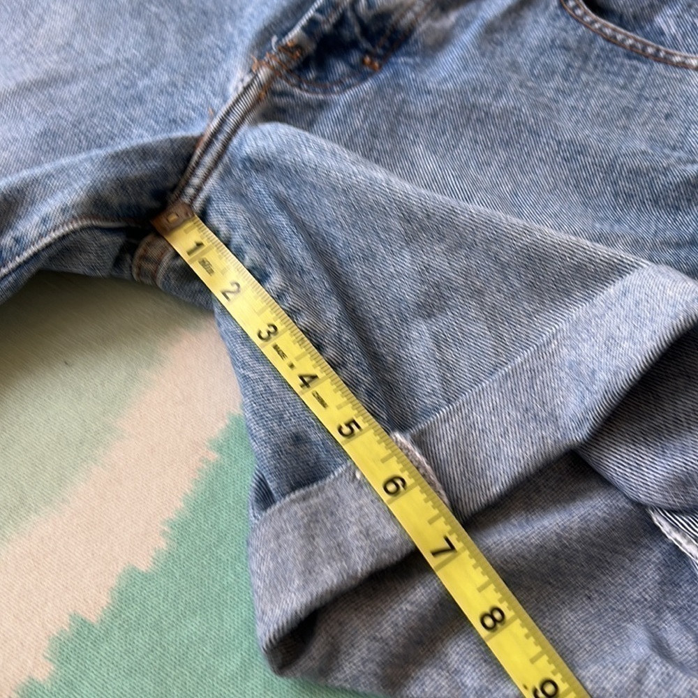 Calvin Klein Jeans Vintage Button Fly Cuffed Denim Shorts - Picture 10 of 10